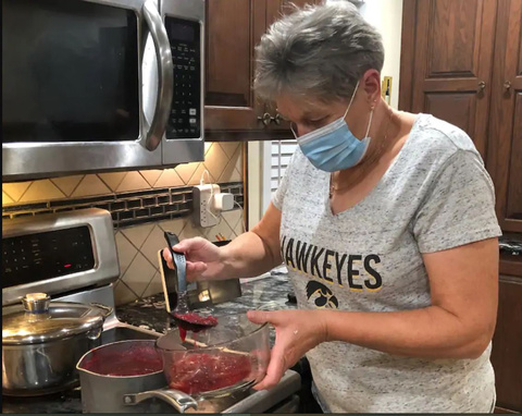 Liz Pearce preparing Thanksgiving dinner